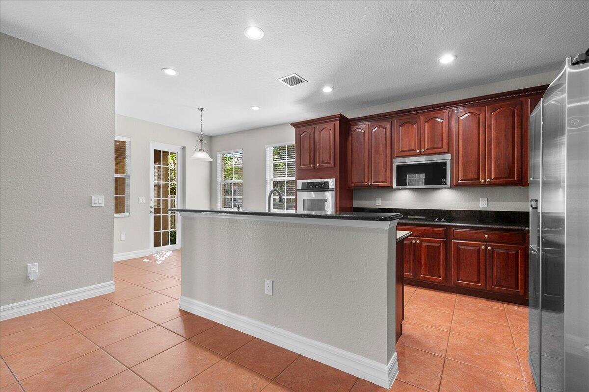118 Wicklow Ln Jupiter, FL 33458