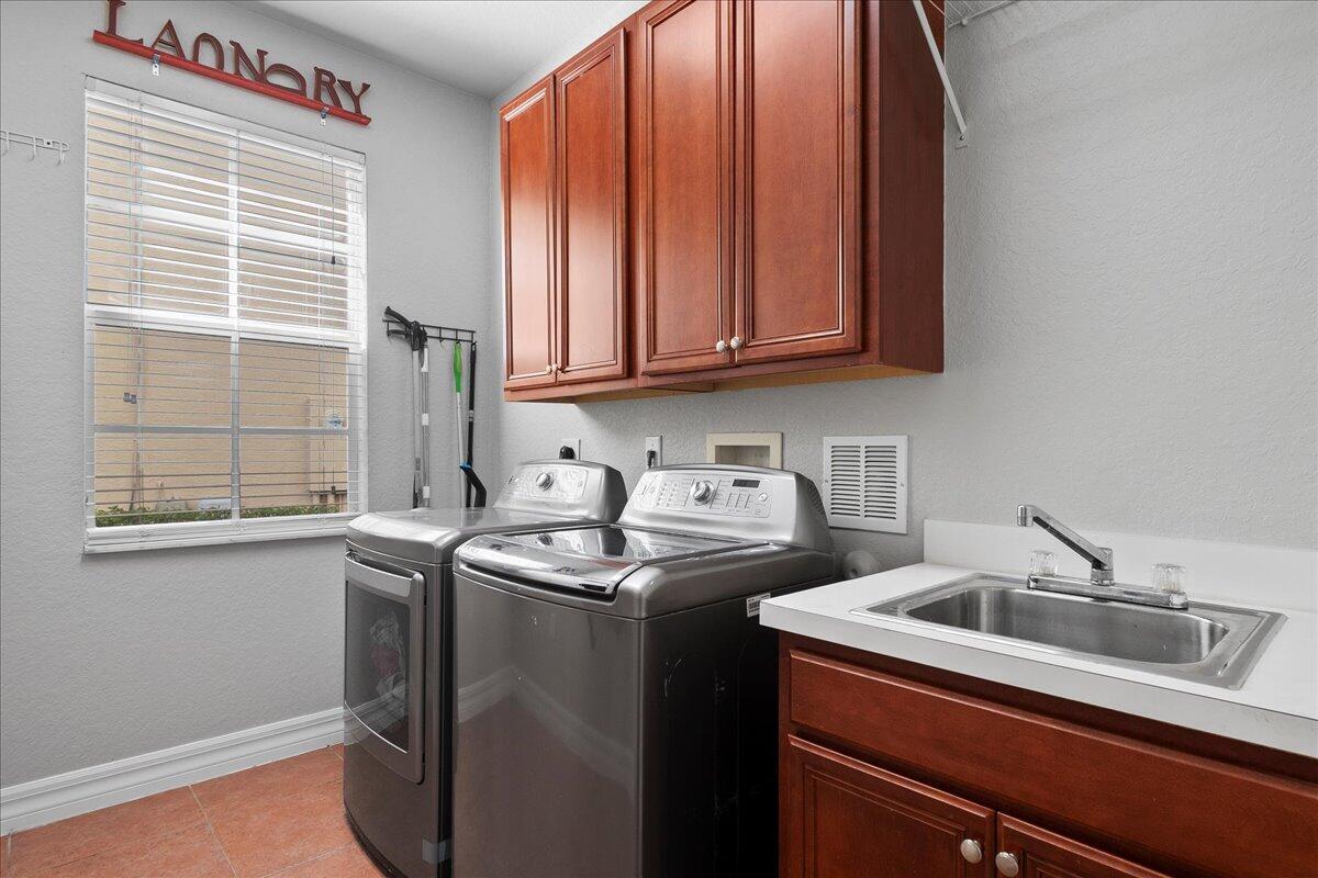 118 Wicklow Ln Jupiter, FL 33458