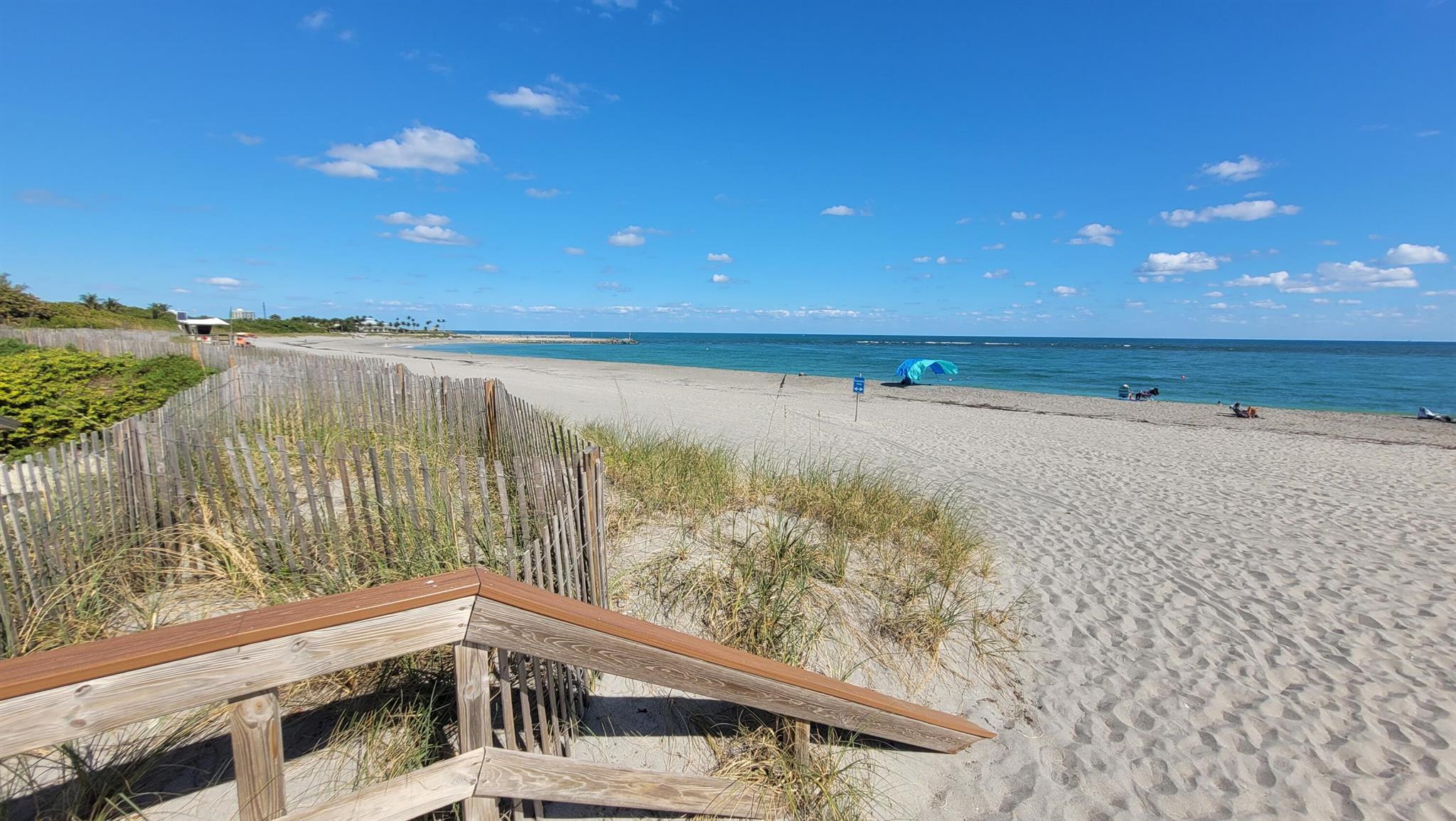 118 Wicklow Ln Jupiter, FL 33458