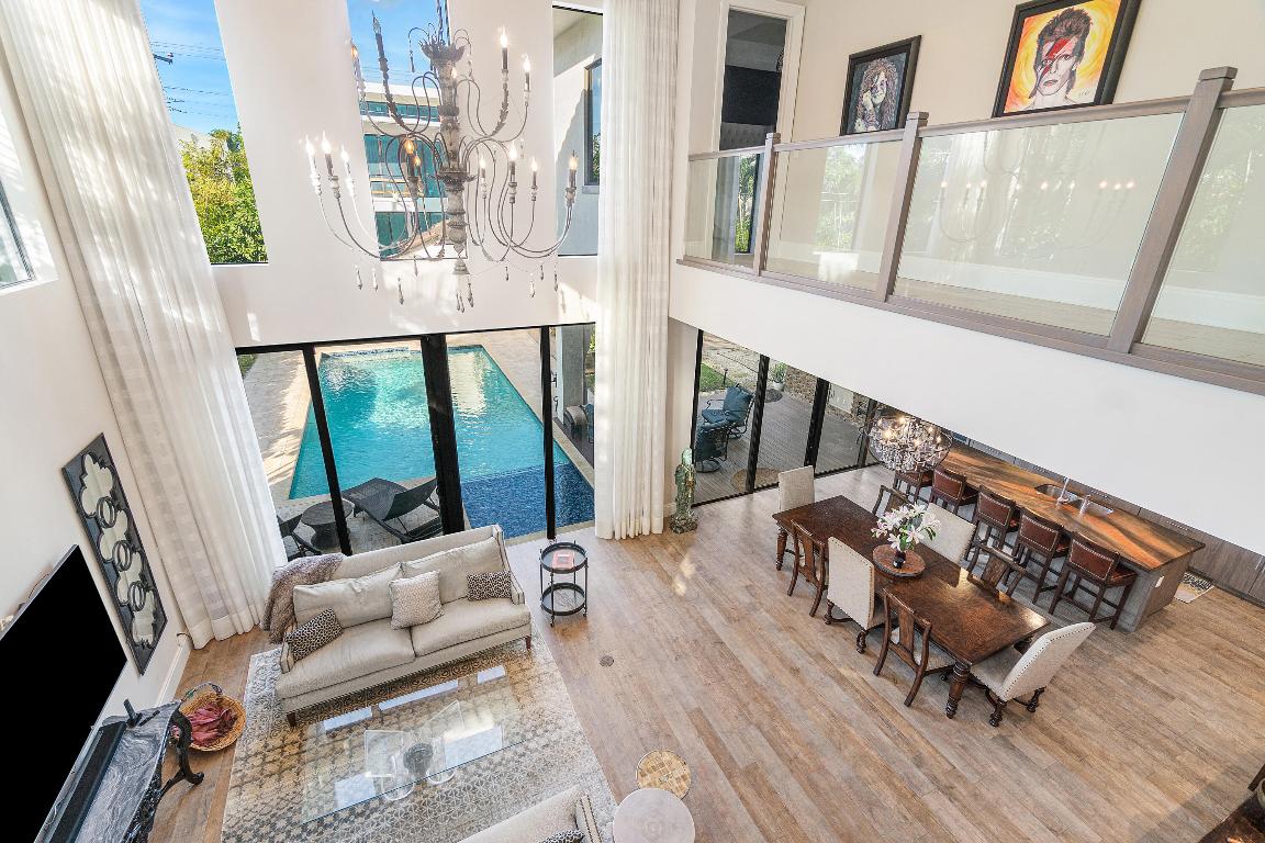 351 E Boca Raton Boca Raton, FL 33432