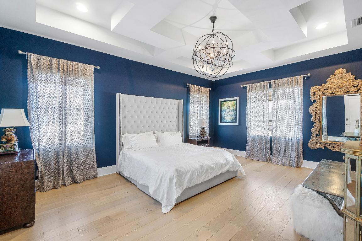 351 E Boca Raton Boca Raton, FL 33432