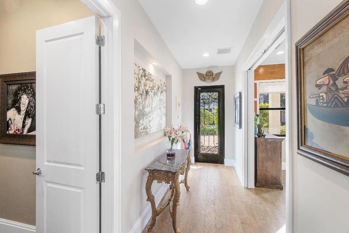 351 E Boca Raton Boca Raton, FL 33432