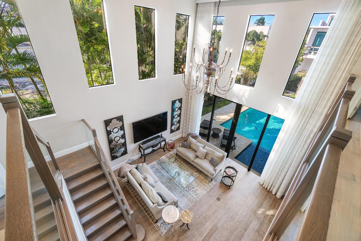 351 E Boca Raton Boca Raton, FL 33432