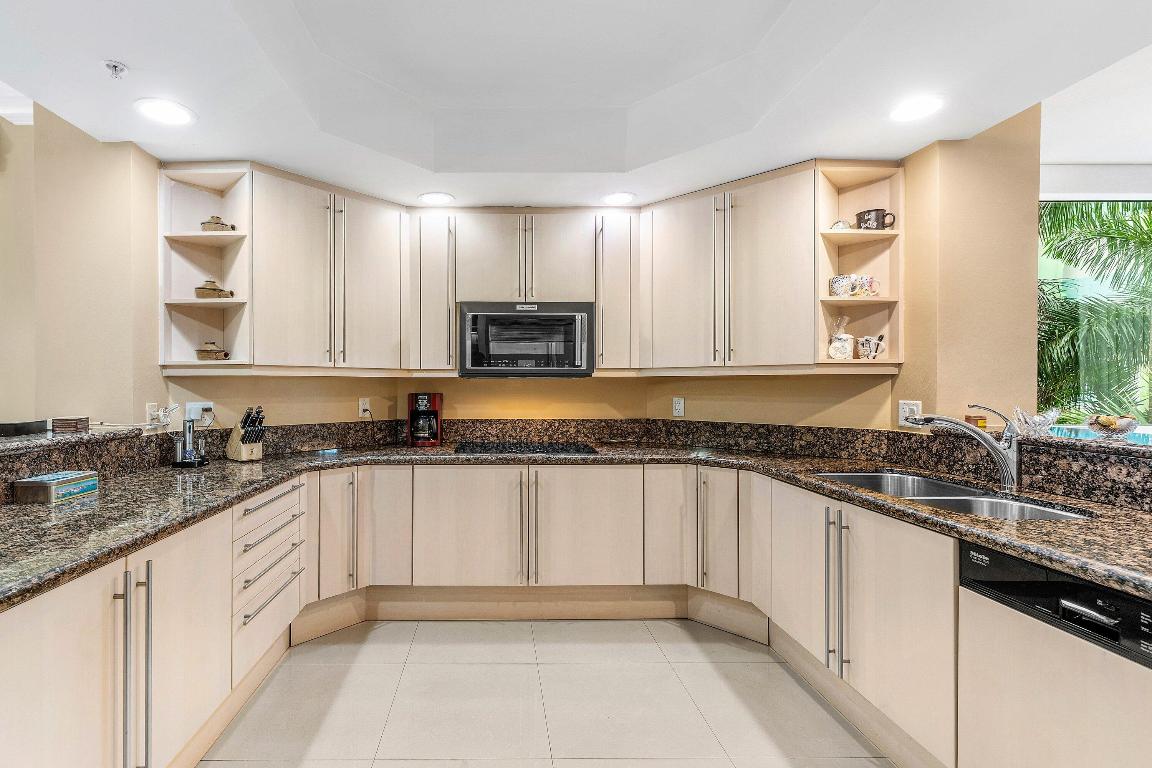 411 N New Riv #401 Fort Lauderdale, FL 33301