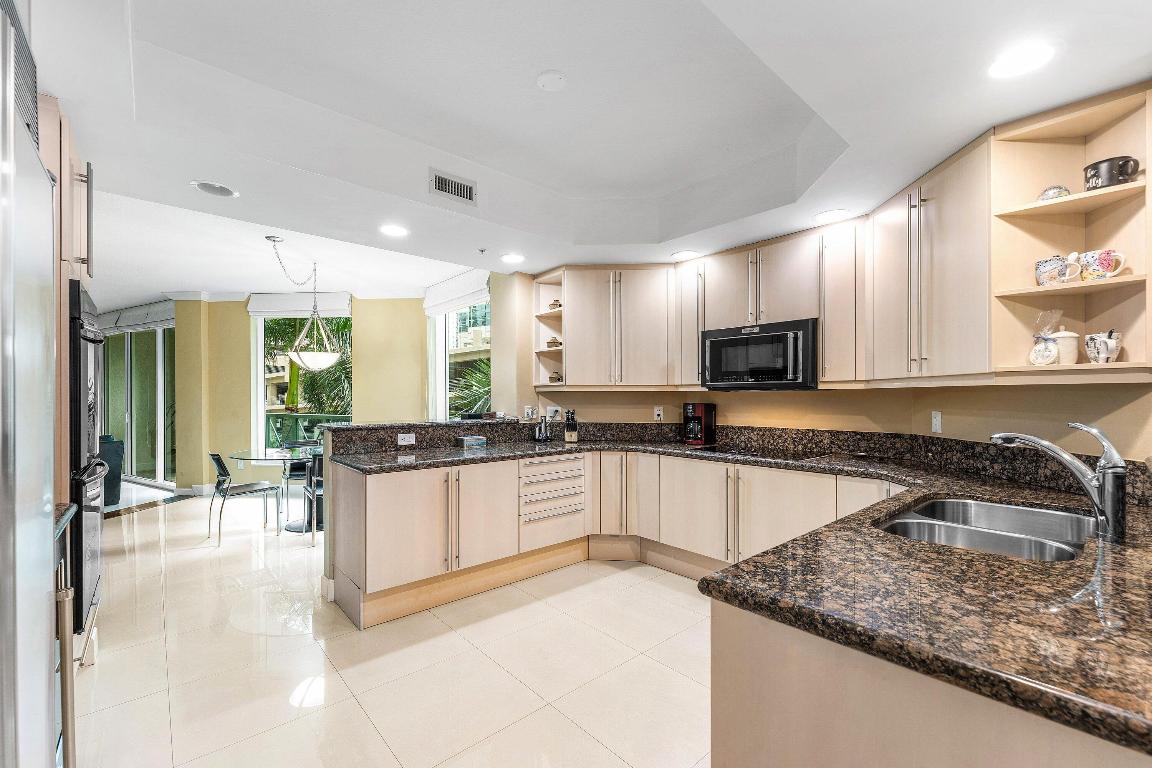 411 N New Riv #401 Fort Lauderdale, FL 33301