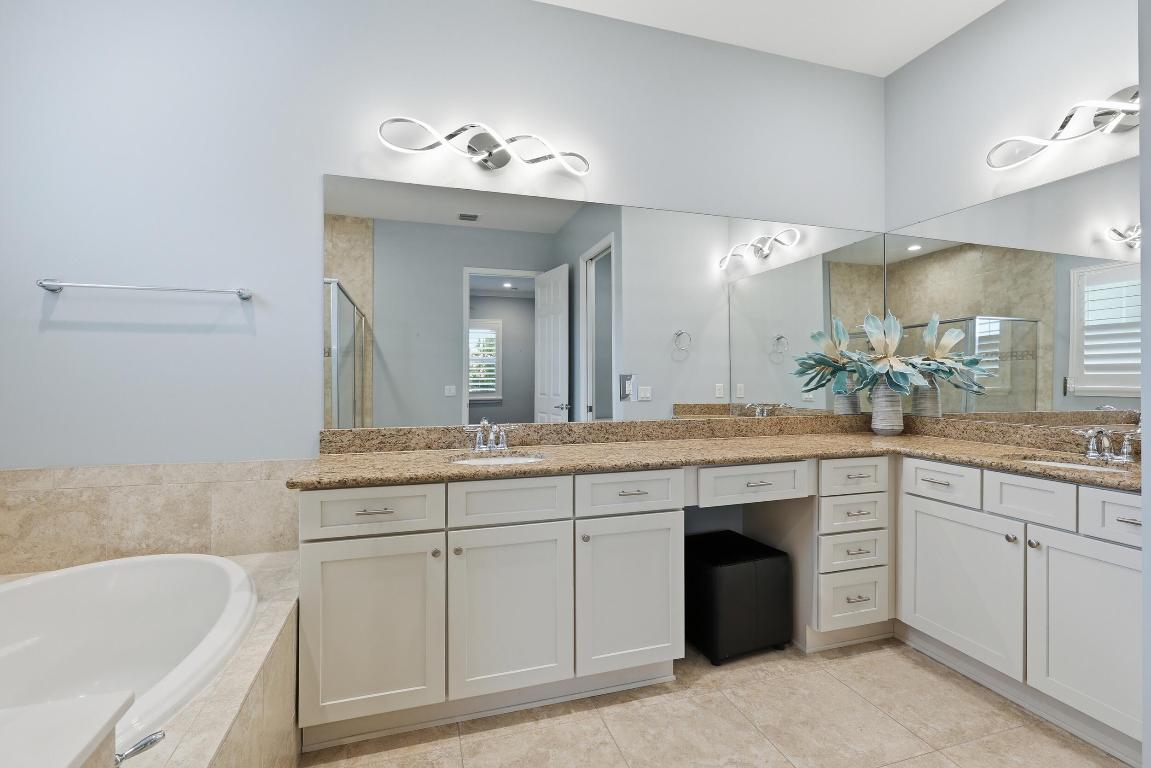 1358 Community Jupiter, FL 33458