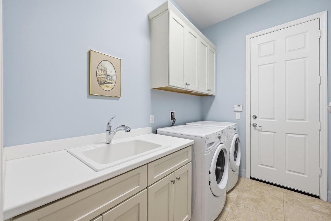 1358 Community Jupiter, FL 33458