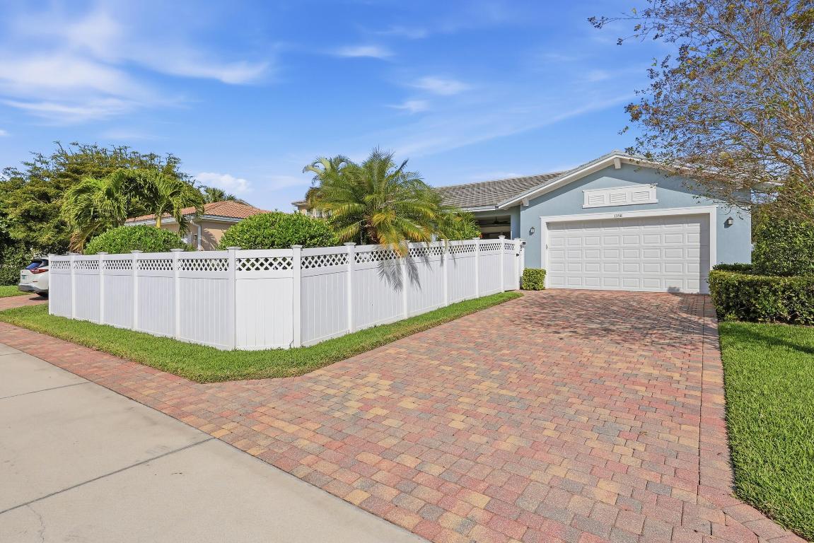 1358 Community Jupiter, FL 33458