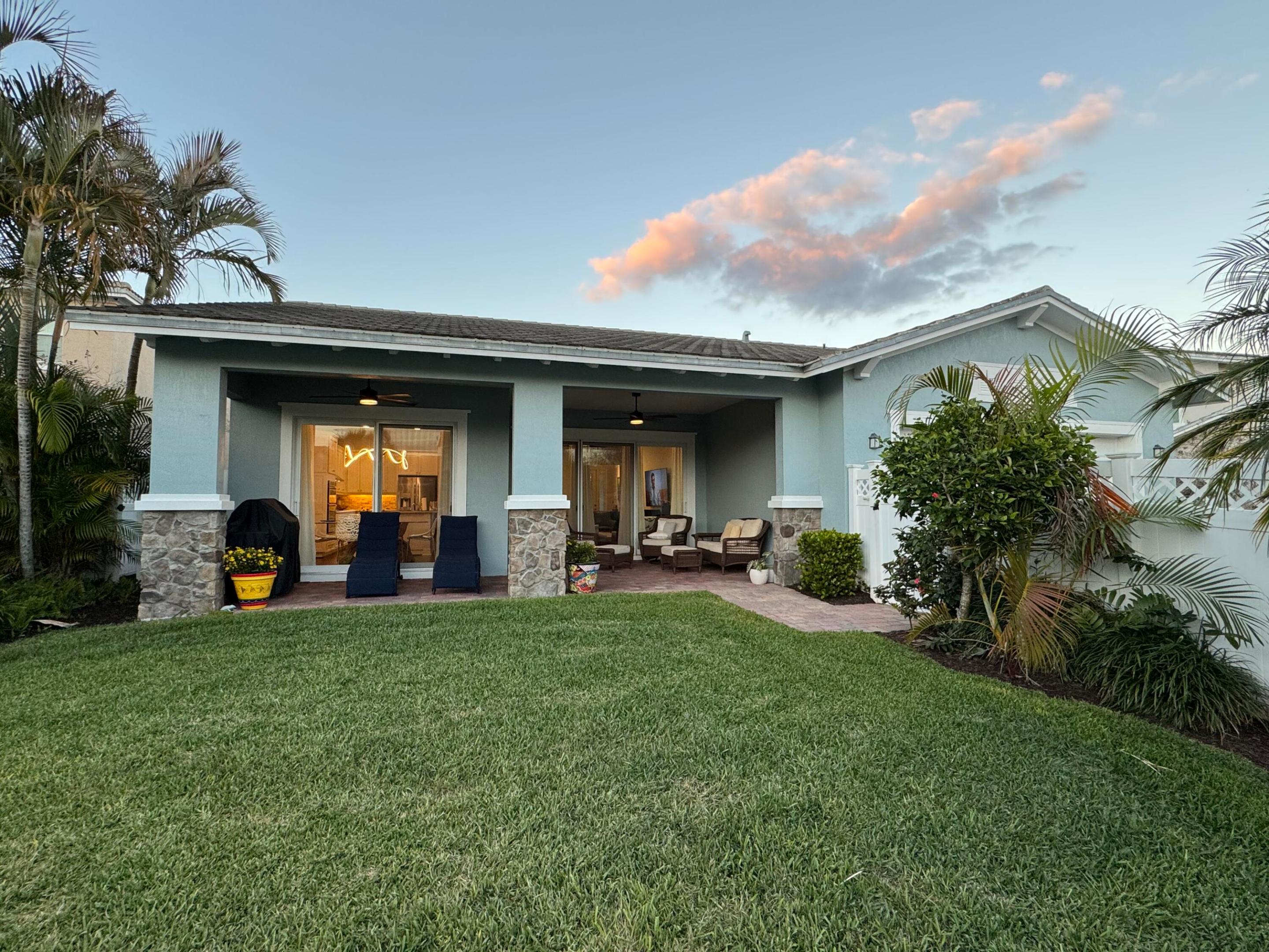 1358 Community Jupiter, FL 33458