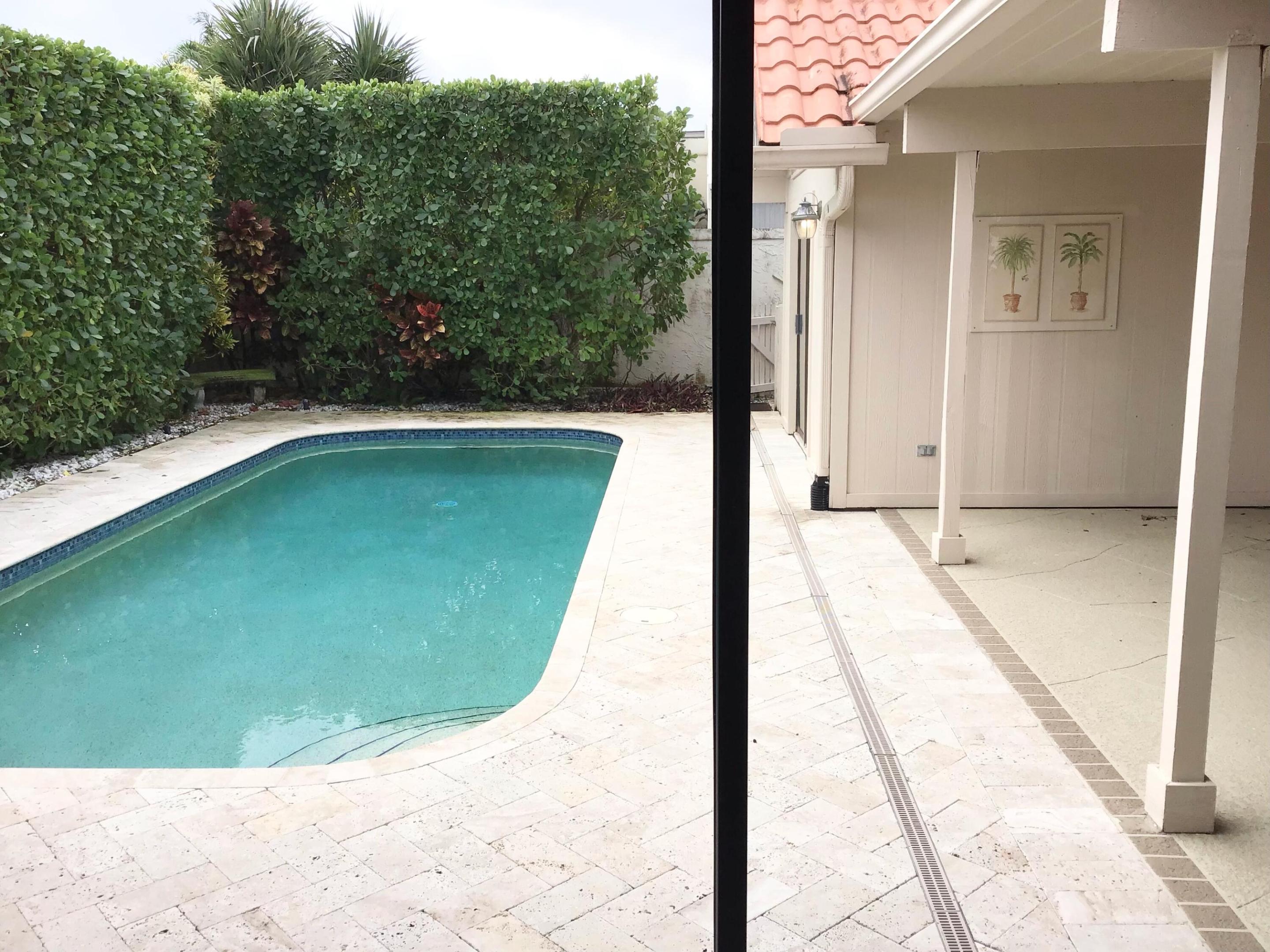 106 Albacore Jupiter, FL 33477