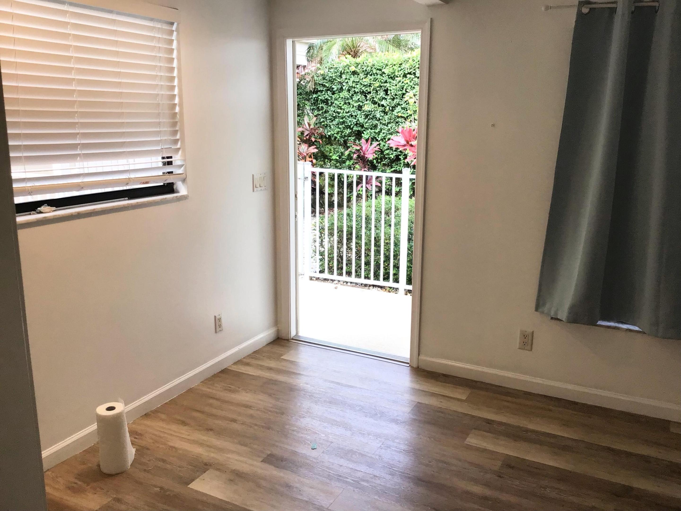 106 Albacore Jupiter, FL 33477