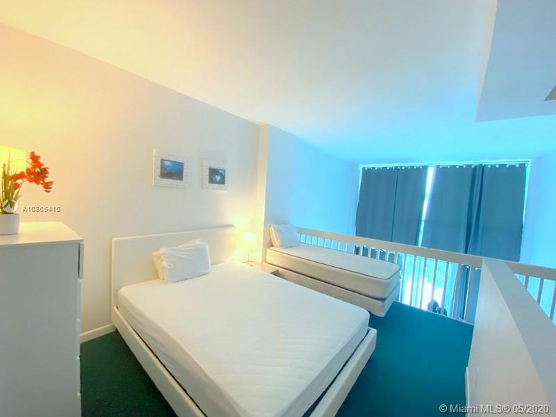 image CASTLE BEACH CLUB CONDO7