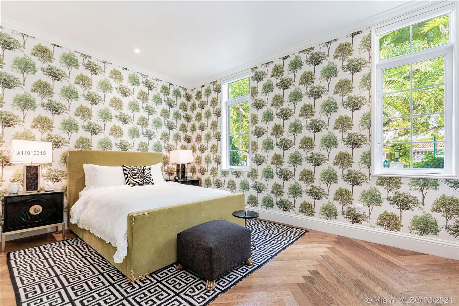 402 Vittorio Ave Coral Gables, FL 33146