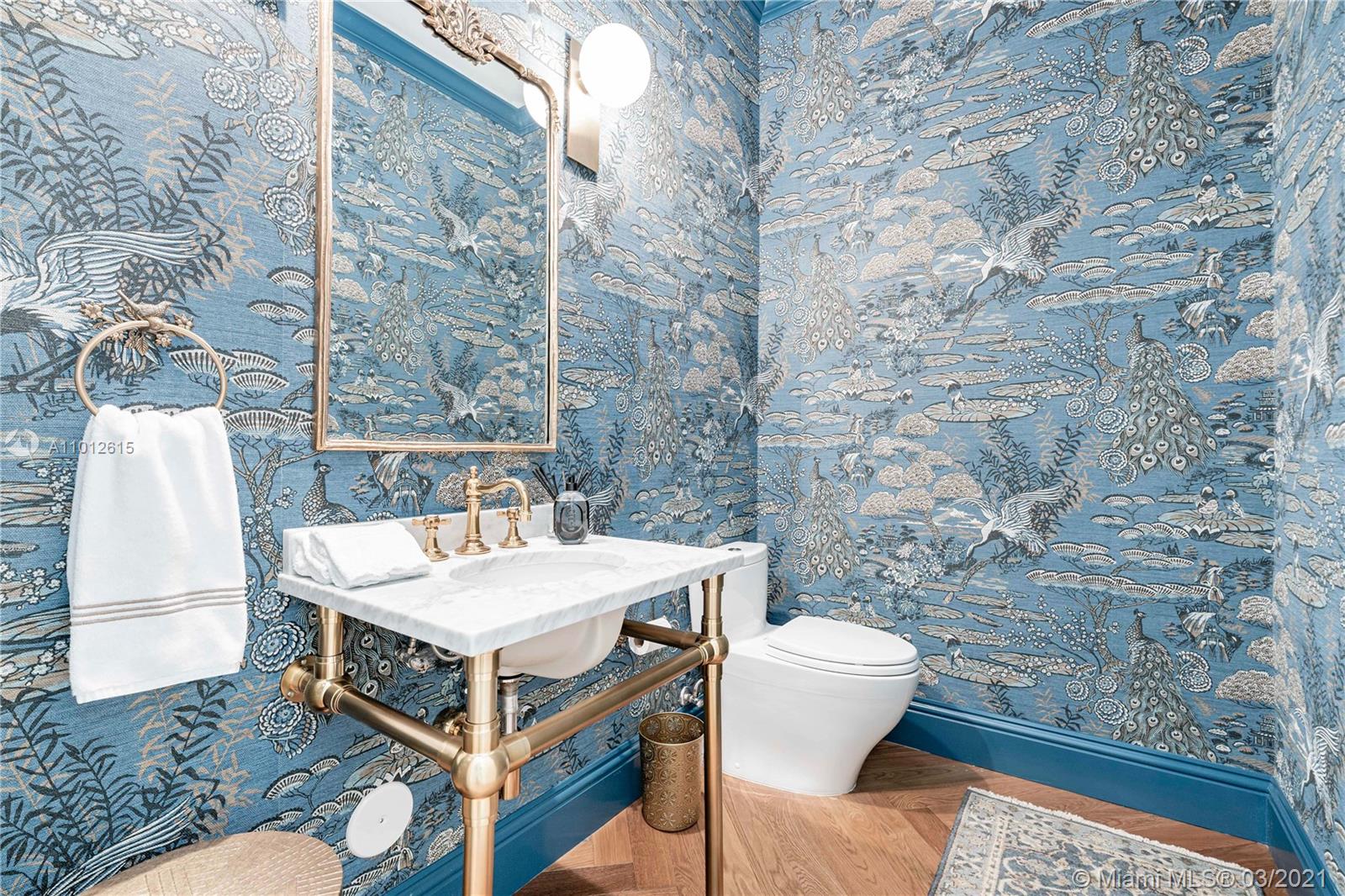 402 Vittorio Ave Coral Gables, FL 33146