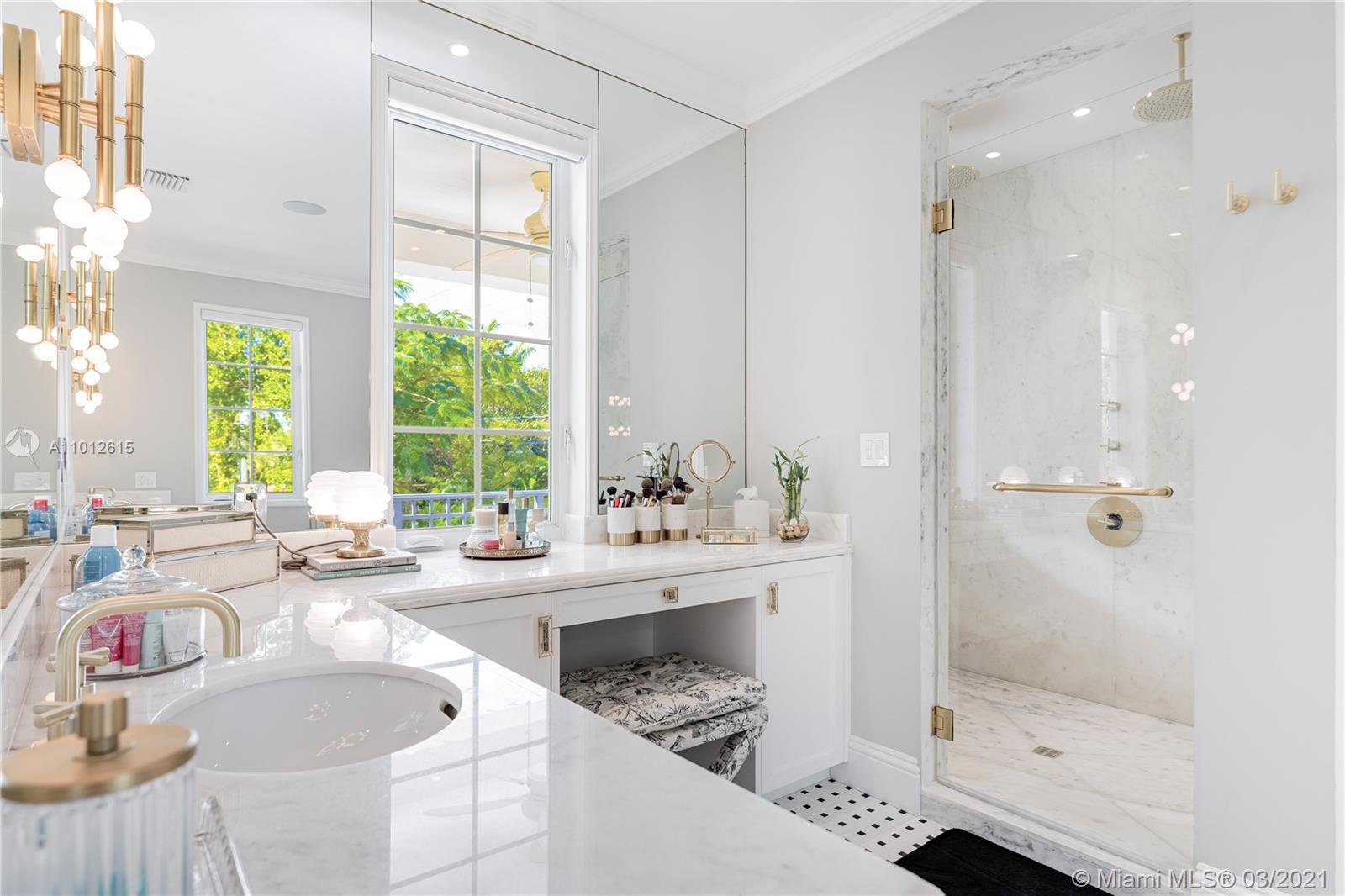 402 Vittorio Ave Coral Gables, FL 33146