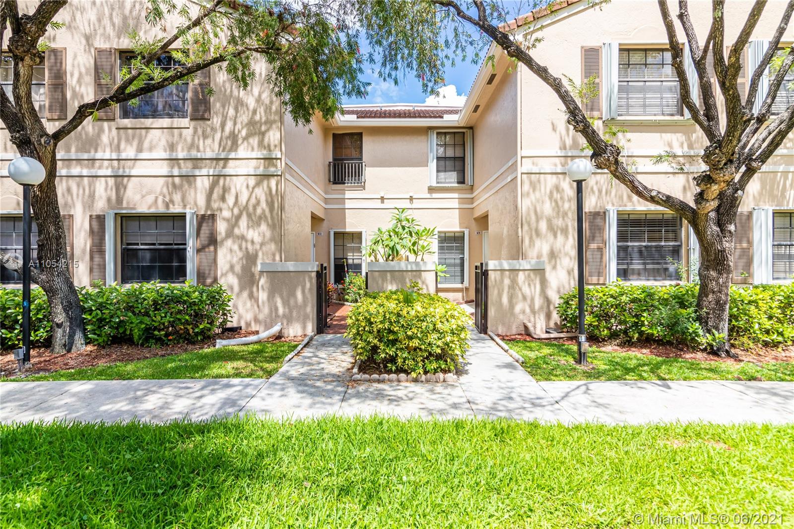 15880 SW 3rd Ct #101