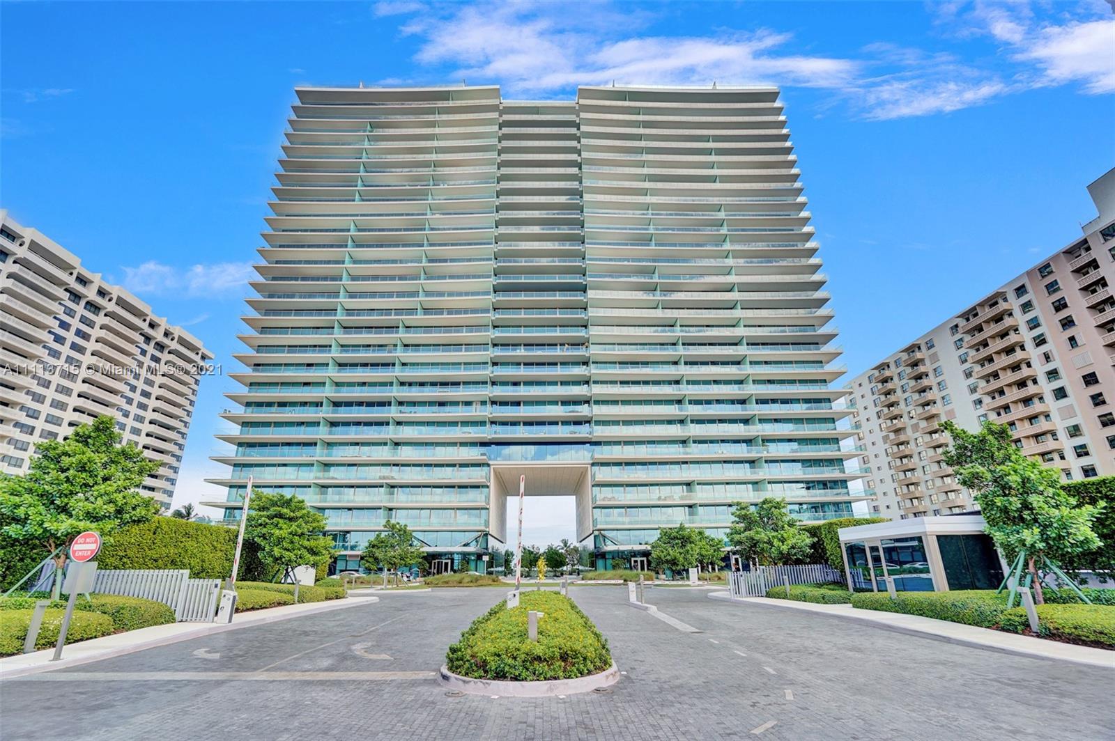 10203 Collins Ave #01