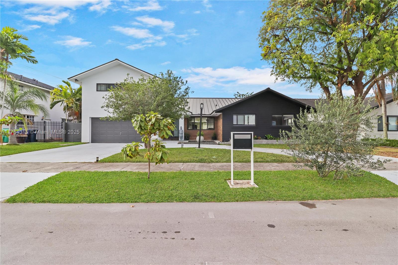 8910 SW 159th Ter,Palmetto Bay, FL 33157