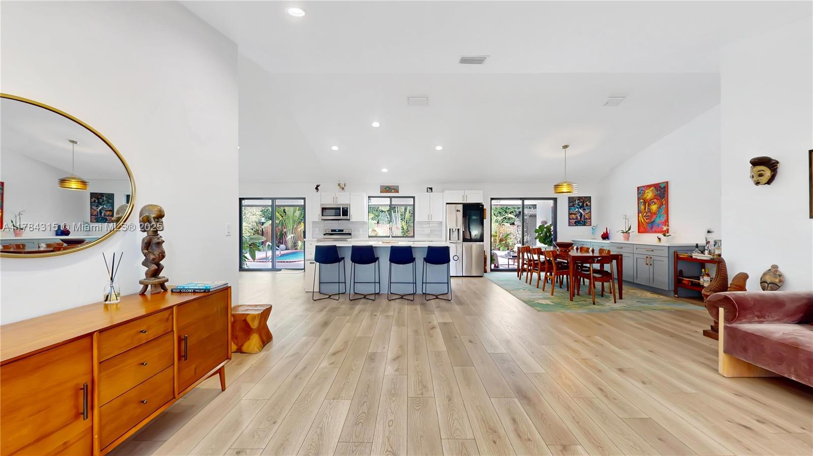 8910 SW 159th Ter,Palmetto Bay, FL 33157