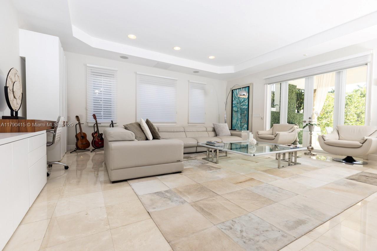 Undisclosed Address Coral Gables, FL 33143 Undisclosed Address Coral Gables, FL 33143