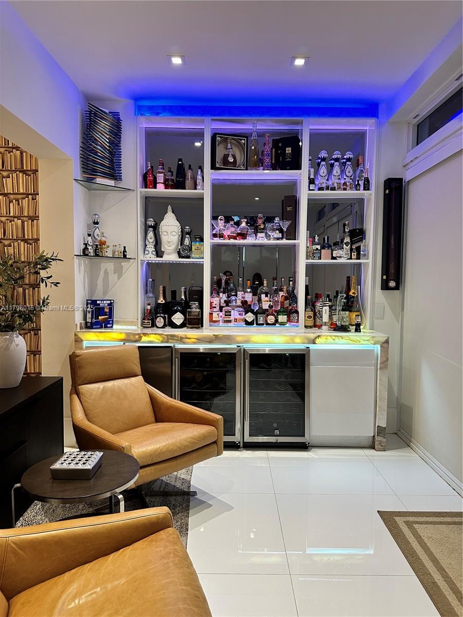 6801 NW 113th Ct Doral, FL 33178