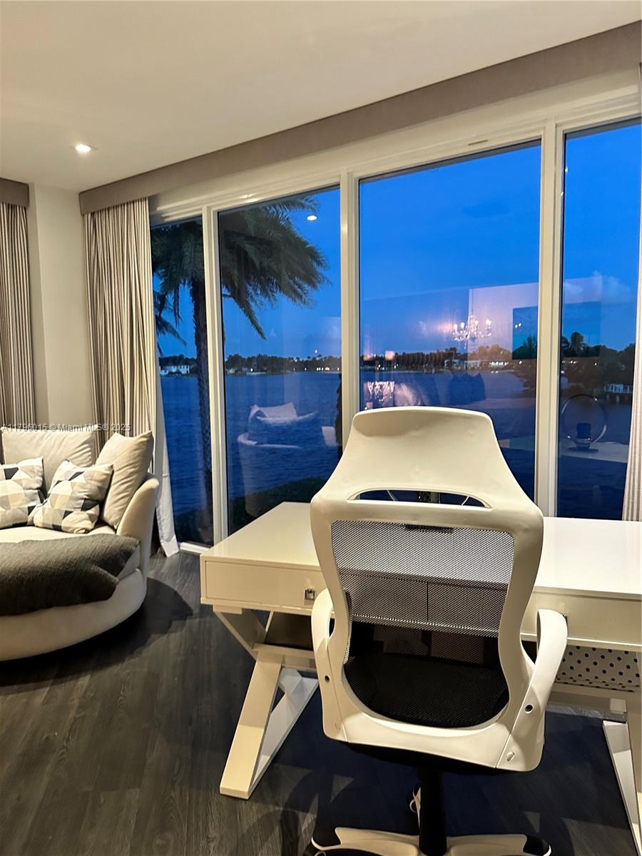 6801 NW 113th Ct Doral, FL 33178