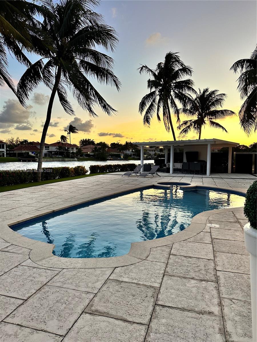 6801 NW 113th Ct Doral, FL 33178