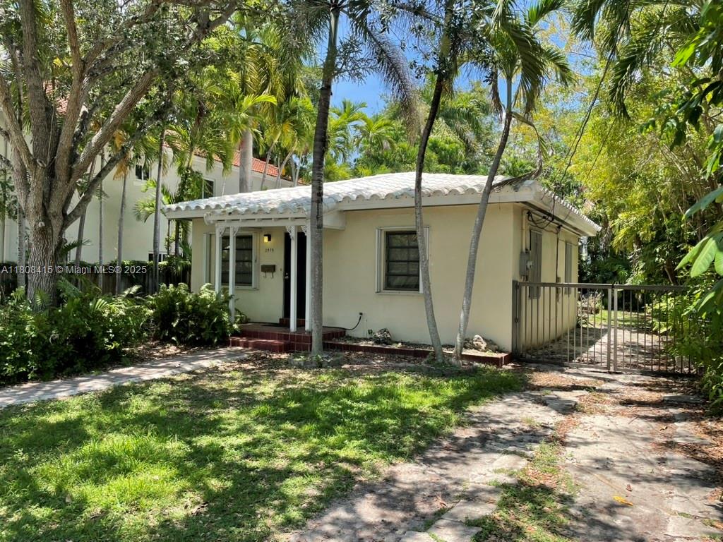 2975 Shipping Ave,Coconut Grove, FL 33133