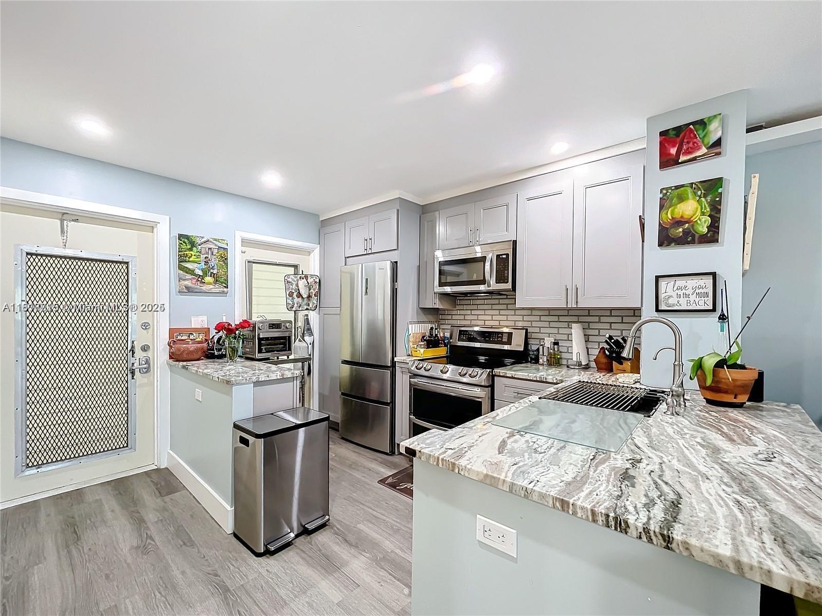 460 Paradise Isle Blvd #205,Hallandale Beach, FL 33009