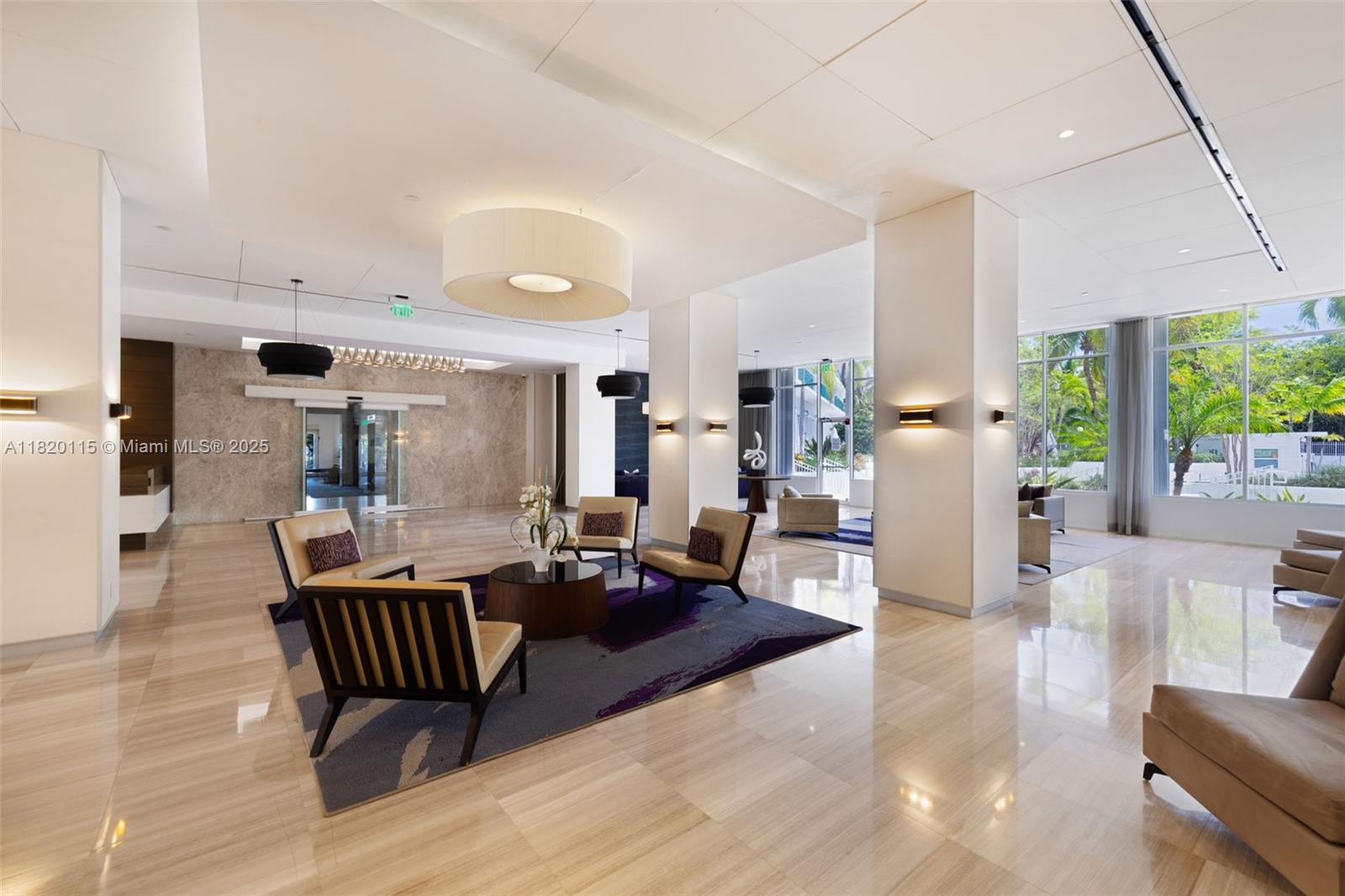 image Arlen House East Condo19