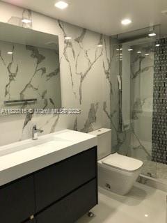 image Arlen House East Condo39