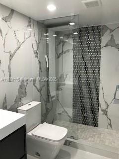 image Arlen House East Condo7