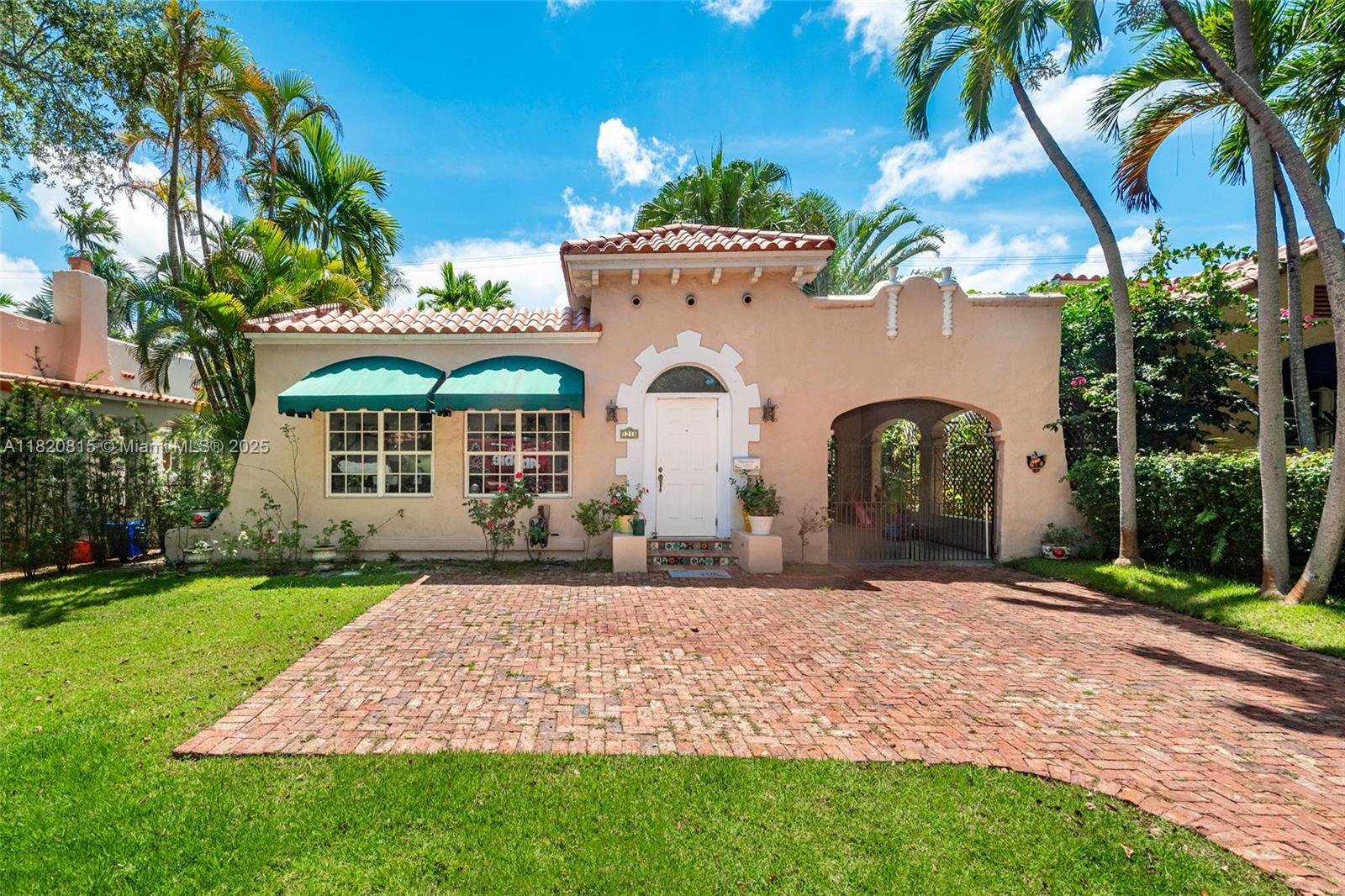 1218 Madrid St,Coral Gables, FL 33134