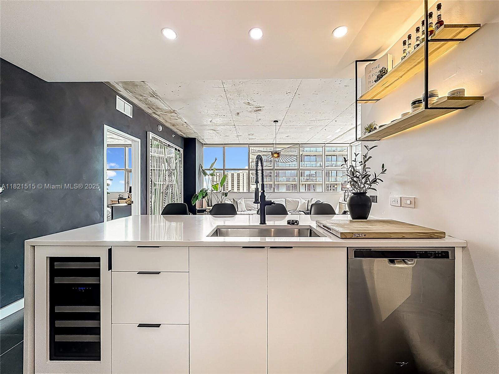 image FOUR MIDTOWN MIAMI CONDO11