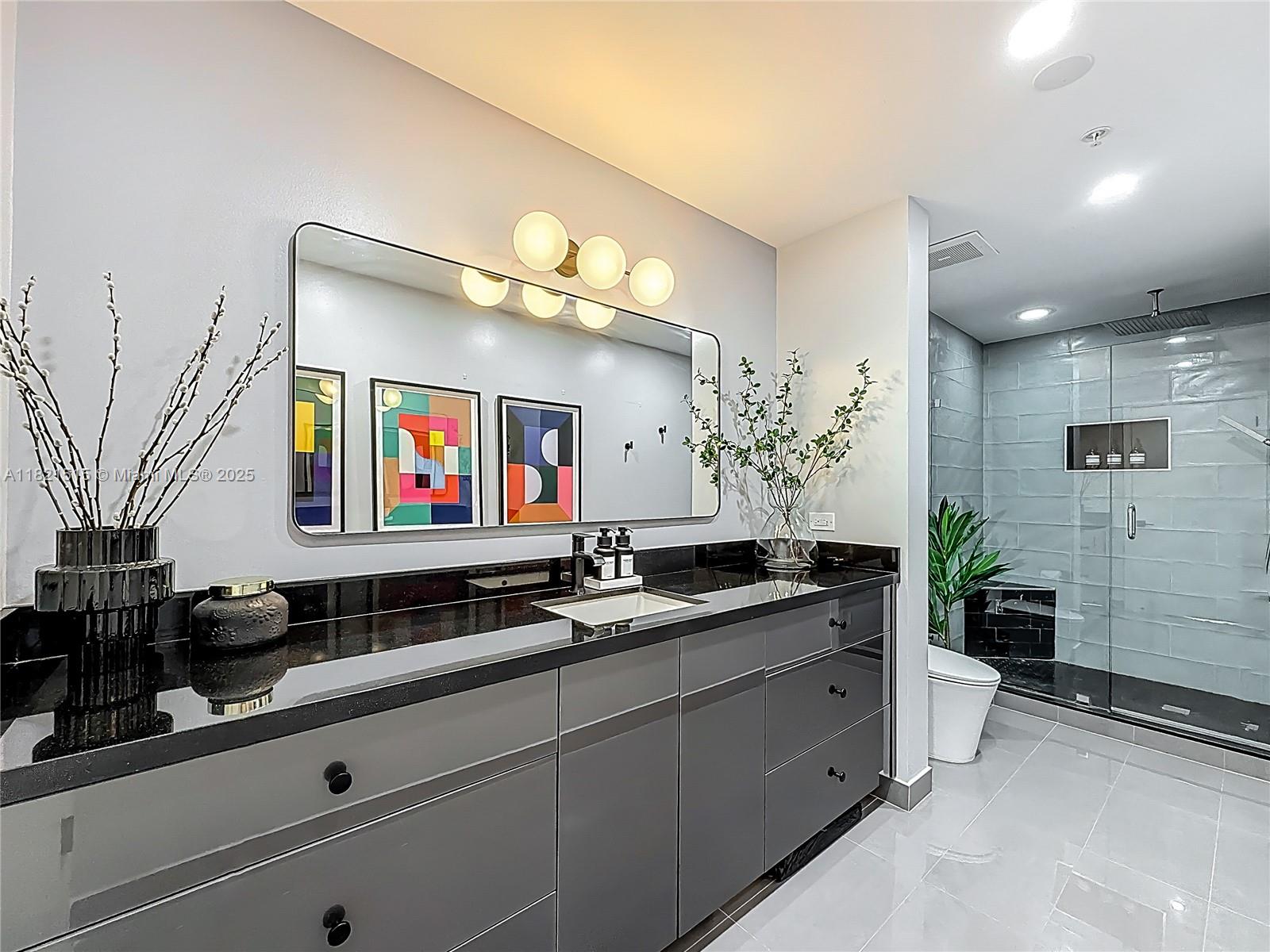 image FOUR MIDTOWN MIAMI CONDO18