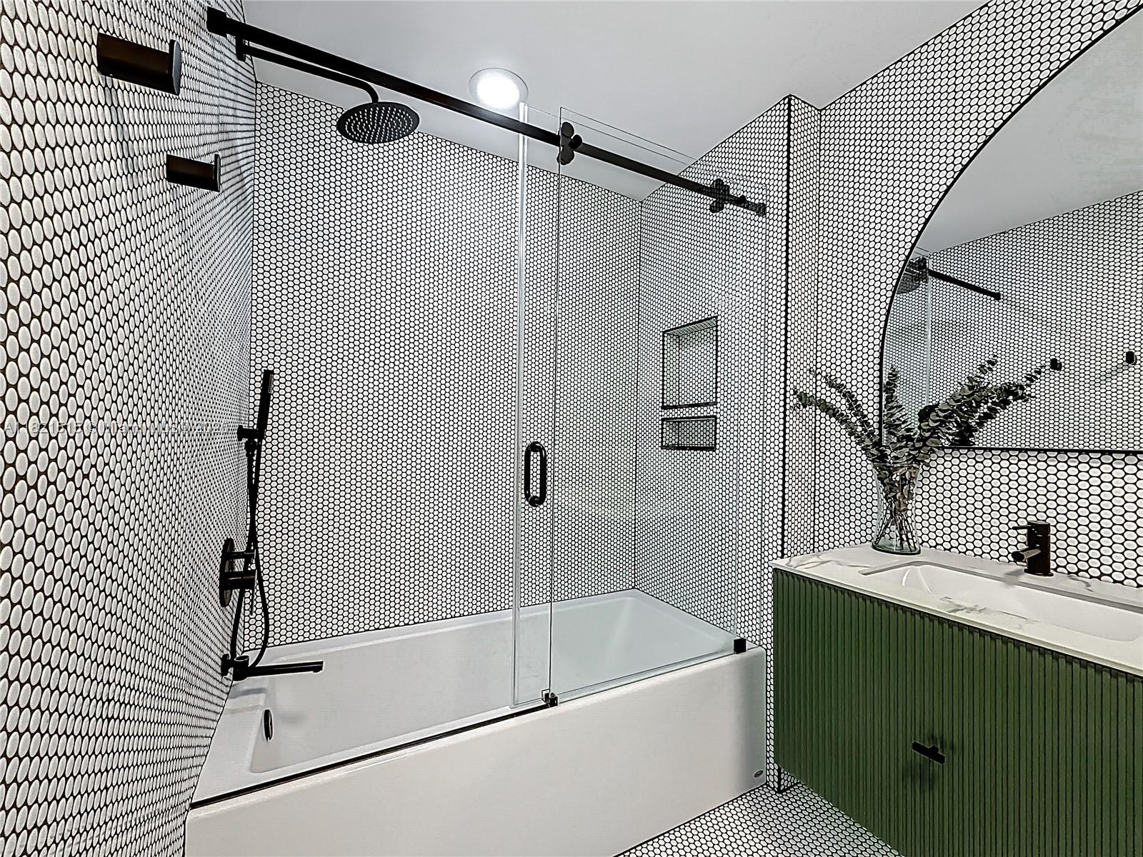 image FOUR MIDTOWN MIAMI CONDO26