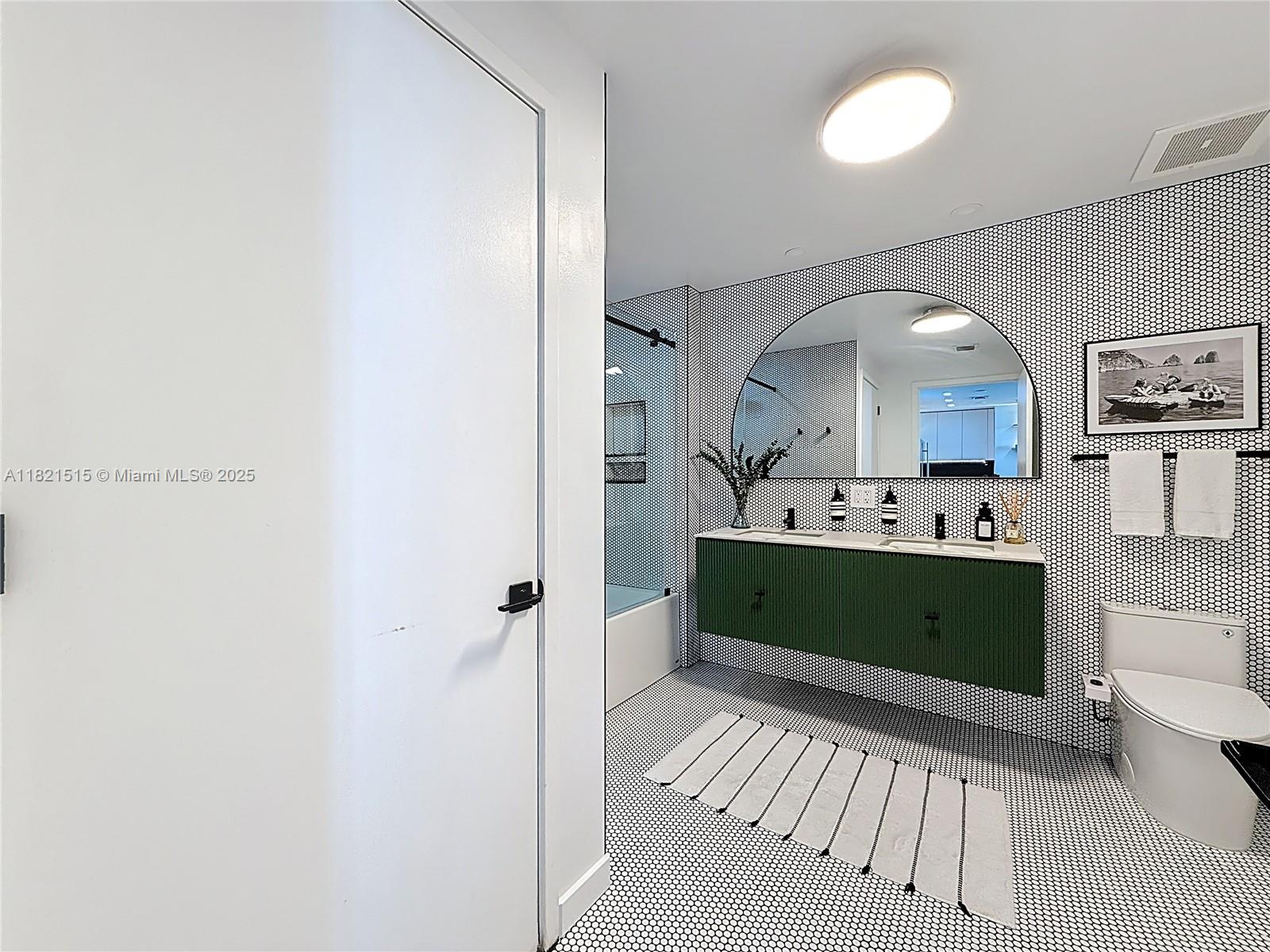 image FOUR MIDTOWN MIAMI CONDO28