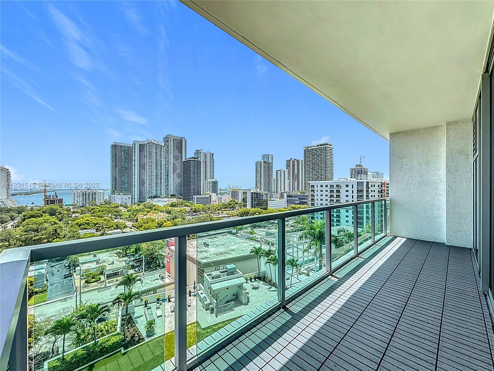 image FOUR MIDTOWN MIAMI CONDO37
