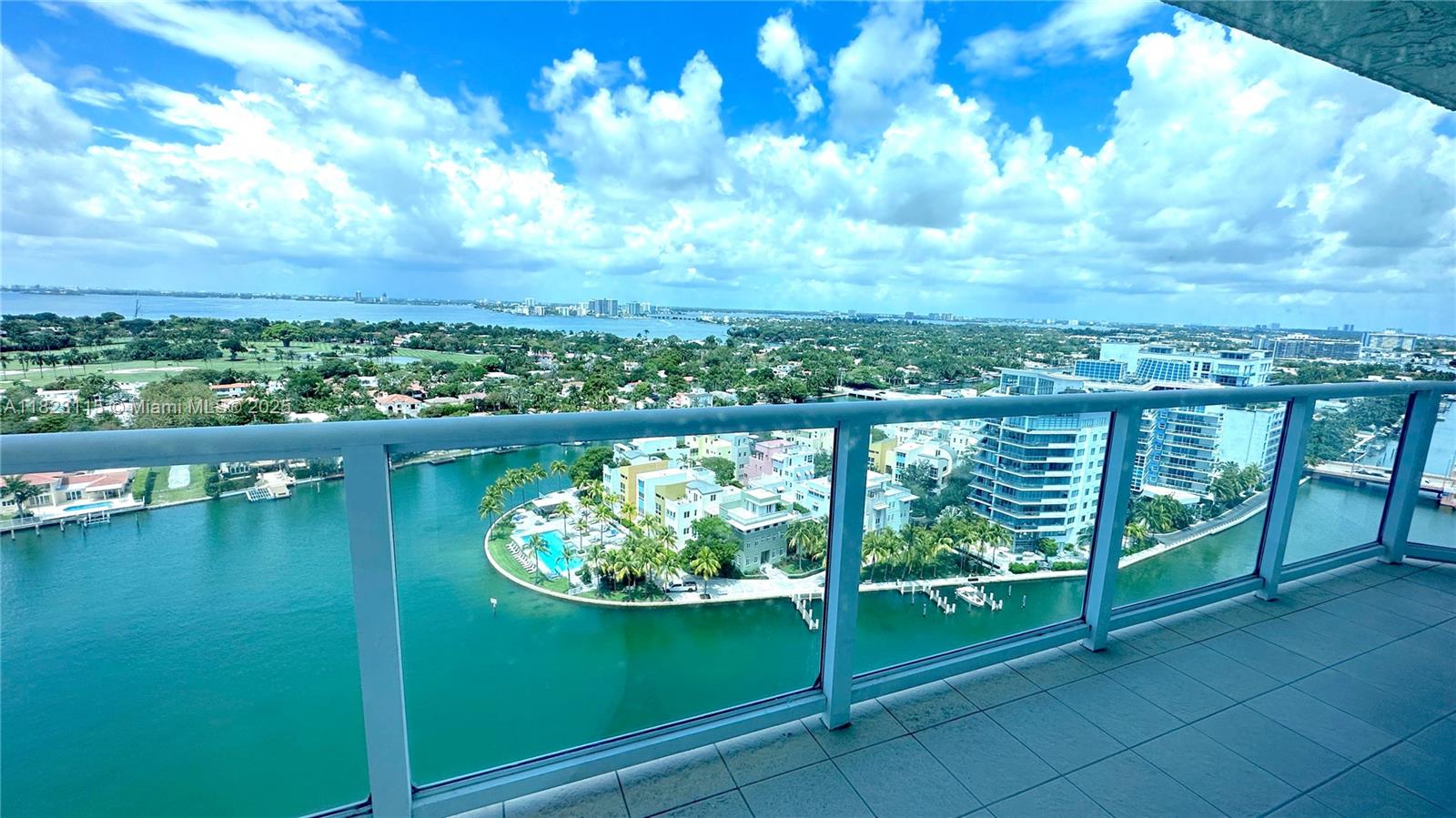 5900 Collins Ave #2203,Miami Beach, FL 33140