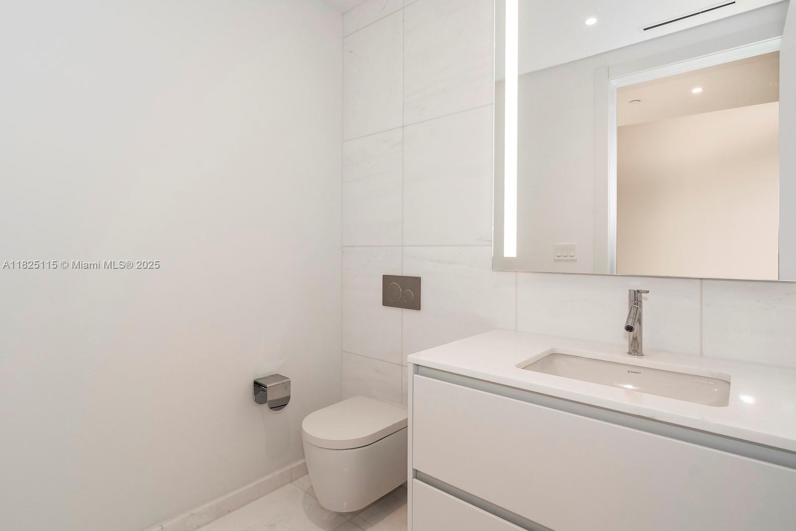 image Aston Martin Residences20