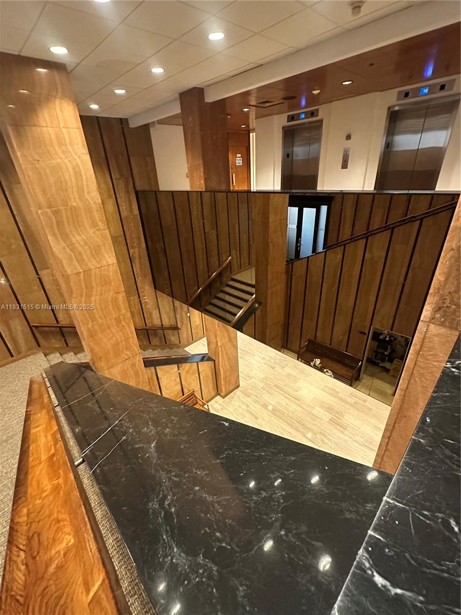 image Brickell Club17