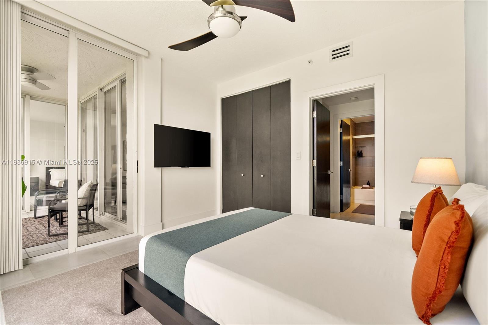 9755 NW 52nd St #206 Doral, FL 33178