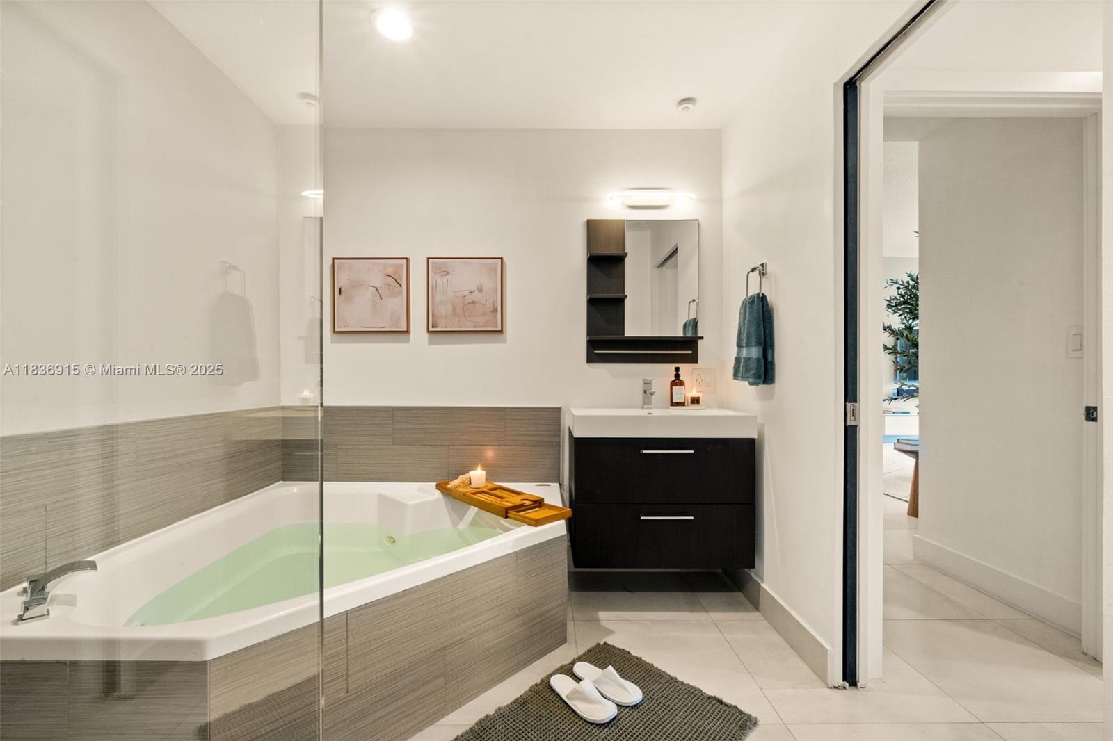 9755 NW 52nd St #206 Doral, FL 33178