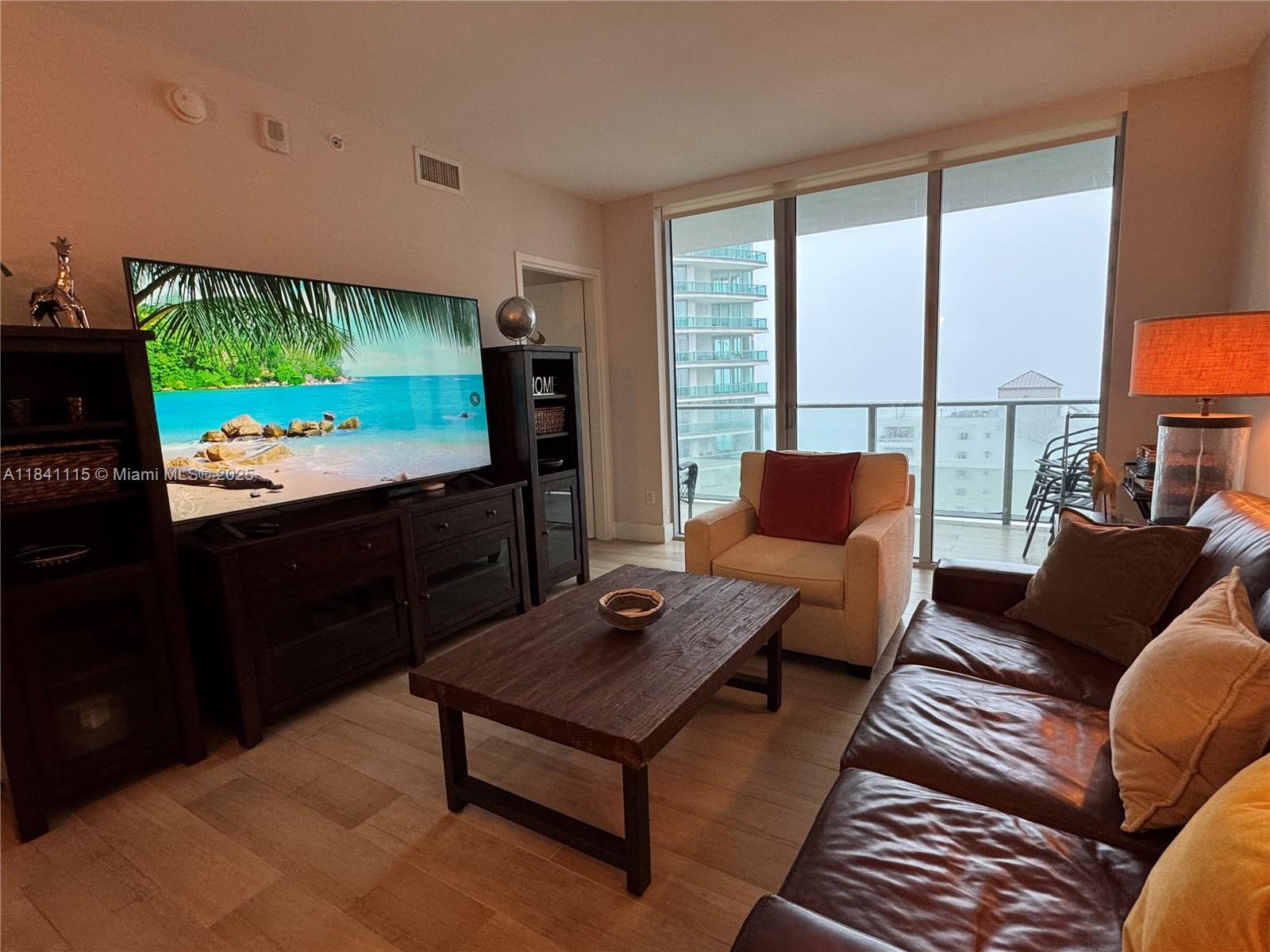image Brickell House1