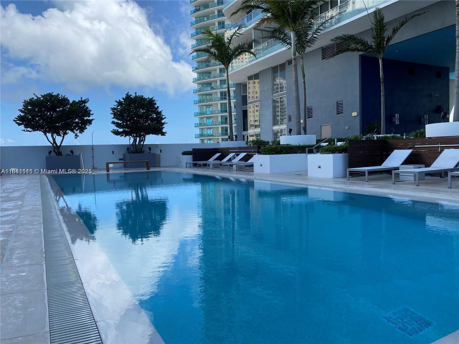 image Brickell House19