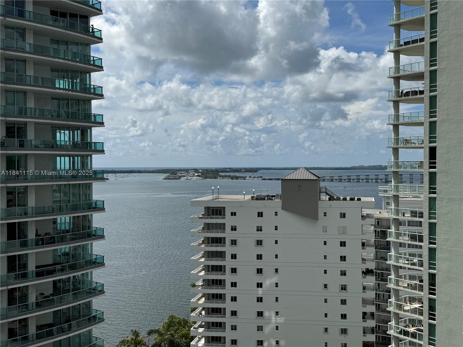 image Brickell House5