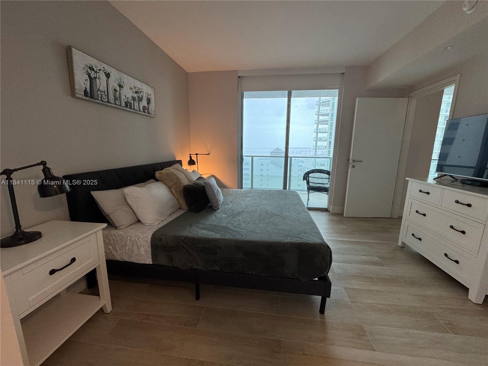 image Brickell House7