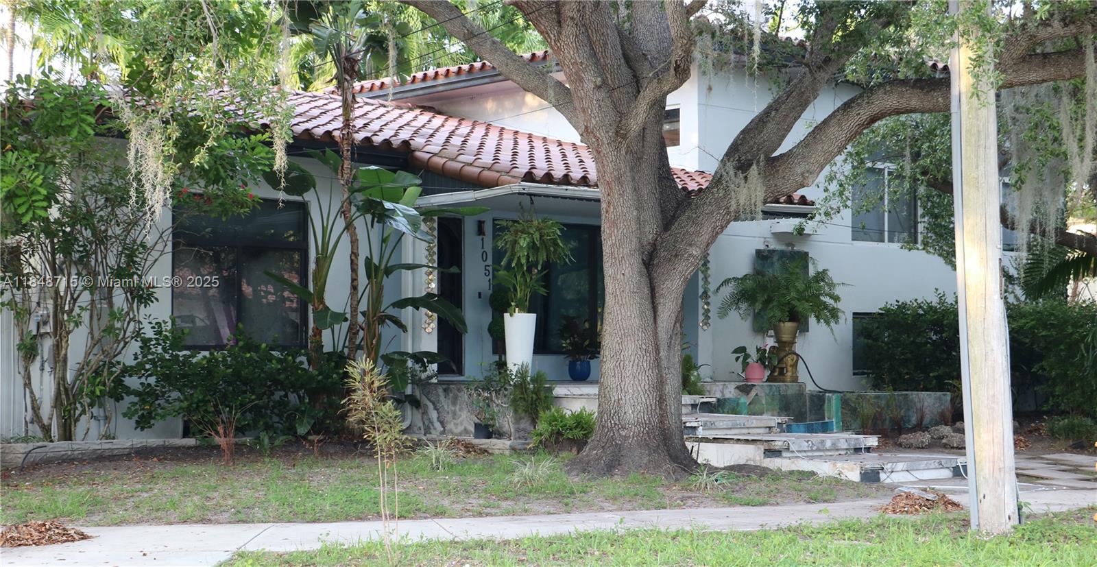 1051 NE 86th St Miami, FL 33138