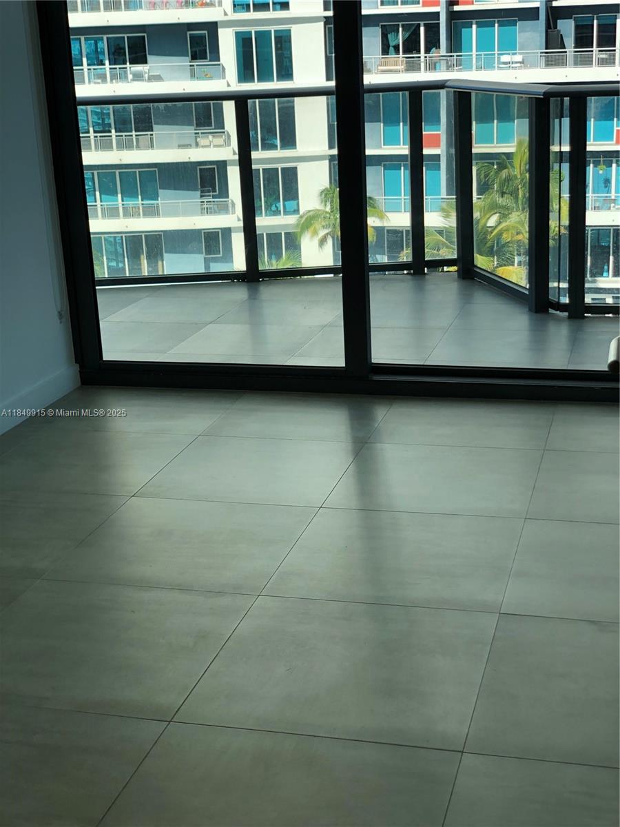 image 1300 S Miami Avenue Condo22