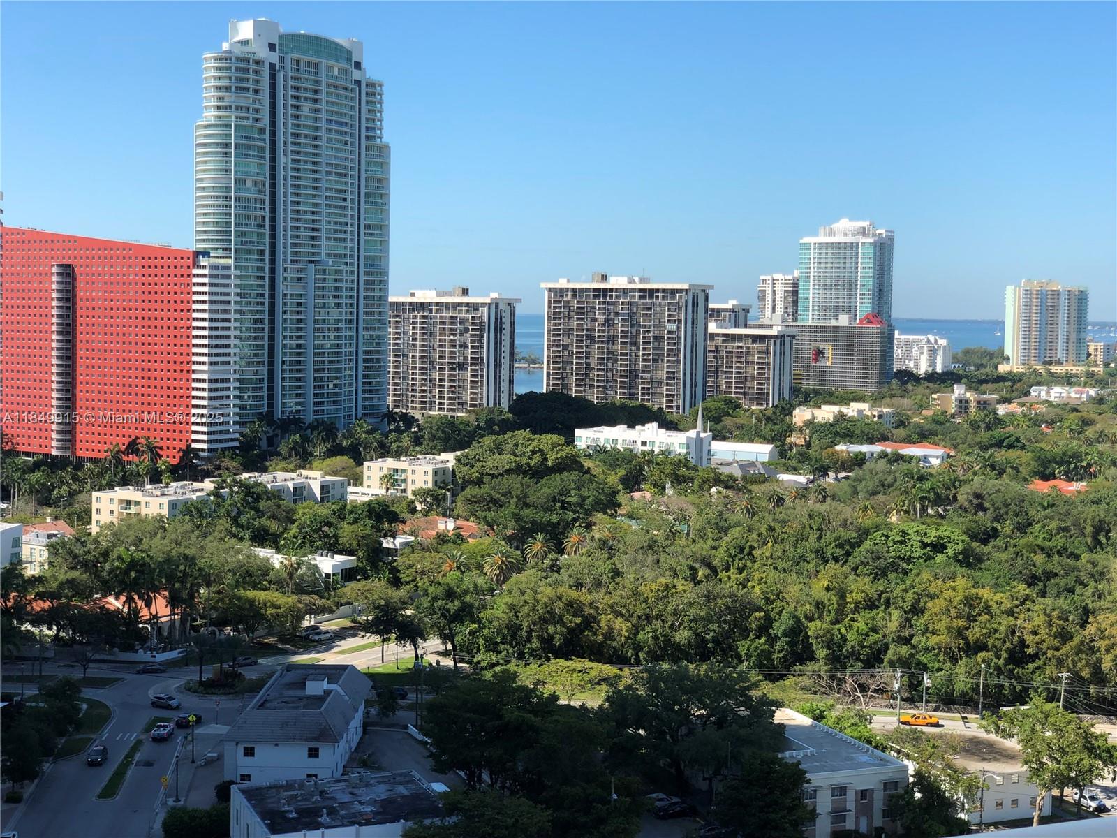 image 1300 S Miami Avenue Condo31